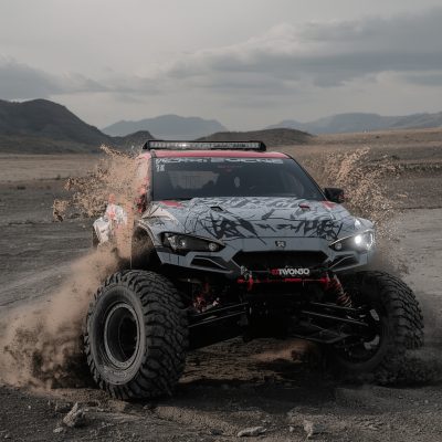 Lucid_Origin_exalta_este_vehiculo_como_un_vehiculo_agresivo_0